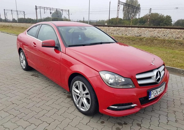 Mercedes-Benz Klasa C cena 46600 przebieg: 166000, rok produkcji 2012 z Trzemeszno małe 781